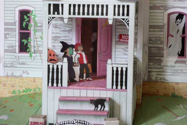 Haunted House paper model