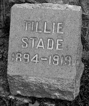 Tillie Stade Grave